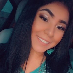 Meet your Posher, Carol